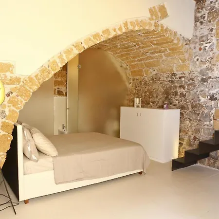 Fuer 3 Personen Ca 30 Qm In Cefalu, Sizilien Nordkueste Von Sizilien Cefalu